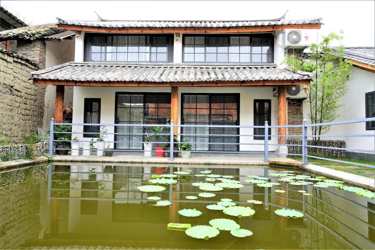 דאלי Dalixizhou Bieyuan Guesthouse מראה חיצוני תמונה
